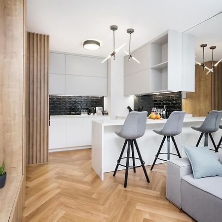 Luxury Apartments Mennica Residence - Golden Apartments - City Center Warszawa Eksteriør billede