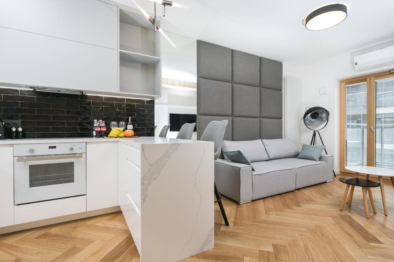 Luxury Apartments Mennica Residence - Golden Apartments - City Center Warszawa Eksteriør billede